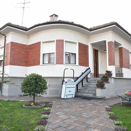 L'Agrifoglio Affittacamere Gattinara Exterior foto